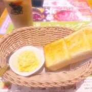 音無 出勤前に🍞 鶯谷人妻城