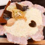 凛【リン】 飯テロッ✨😍🤤 輝女