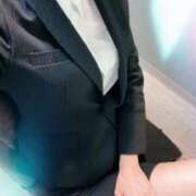 ヒメ日記 2026/06/18 01:46 投稿 神崎れい e女商事 池袋店