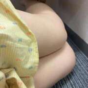さえ【驚異超重量爆乳】 いま新宿に向かってます🚃夜はこれから…♡ One More 奥様 新宿店