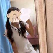 めい 12時から🎀 HAND BITCH(ハンドビッチ)