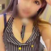 ヒメ日記 2026/06/20 14:39 投稿 えみり　その谷間。まさに絶景。 CELEB FACE NAKASU