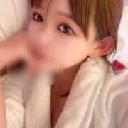 ヒメ日記 2026/06/21 01:59 投稿 えみり　その谷間。まさに絶景。 CELEB FACE NAKASU