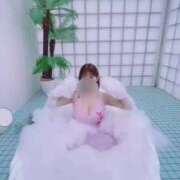 ヒメ日記 2026/06/21 15:11 投稿 えみり　その谷間。まさに絶景。 CELEB FACE NAKASU