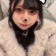りな 【顔出し動画】💕 E+アイドルスクール新宿・歌舞伎町店