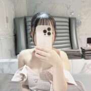 あみ 今日は🙈︎💕︎ The White