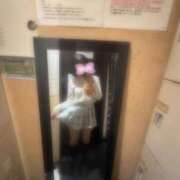 みお 出勤 チェリー新宿店