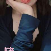 仁菜(にな) 舐めが得意💋 エクレア神田-ECLAIR-天然貴姉乳舐手淫
