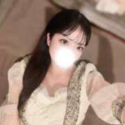 りあ あつあつ時間すごそ🔥💕 The White