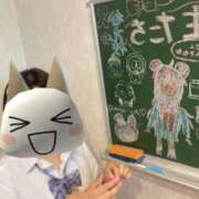 ヒメ日記 2026/07/05 00:02 投稿 天内 えみ 夜這い＆イメクラ妄想する女学生たち谷九校