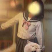 ヒメ日記 2026/09/22 06:12 投稿 天内 えみ 夜這い＆イメクラ妄想する女学生たち谷九校