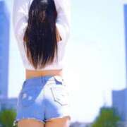 ゆゆ 【本日20:00〜出勤🥺】今夜はお部屋で待ってるね…ゆゆを一番に捕まえて？🖤 東京メンズボディクリニックTMBC八王子店