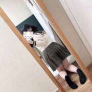 ヒメ日記 2026/06/27 18:09 投稿 雅 らむ しゃせきょっ!XX教育される制服女子たち