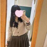 ヒメ日記 2026/07/10 00:10 投稿 雅 らむ しゃせきょっ!XX教育される制服女子たち