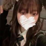 低身長童顔美少女！なのちゃん 今日もෆ˚* ロイヤル　アテンダー