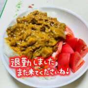 なお ✨完売御礼と、真夜中のご褒美カレー🍛🍅✨ 川越おかあさん