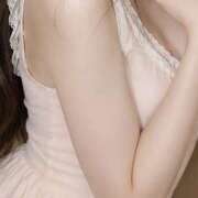 蒼彩（あおい） 🩷明日は 14:00〜いるよんっ💋✨🛀 ビーチの薫