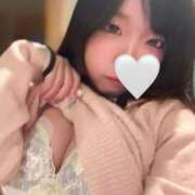 ゆら みてみる？ E+アイドルスクール新宿・歌舞伎町店