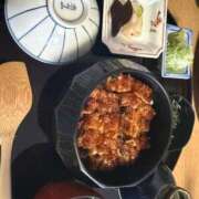 ゆりあ おいしいおいしい😍✌️ すごいエステ 名古屋店