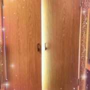 ひかり どこでも🚪〜✨ ふぞろいの人妻たち