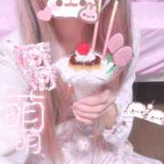にゃん あまいものより楽しみなことᐢ⁄-⁄⩊⁄-⁄ᐢ buzz-B