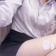 ヒメ日記 2026/06/12 19:19 投稿 高嶺　るい OLピンクコレクション