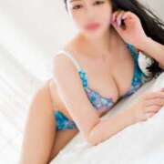 天堂りりか 癒されたい？✨️ 白夜
