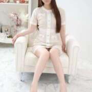みさ 🎀出勤しました🎀 The White
