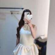 みさ 🎀自己紹介🎀 The White（ザ ホワイト）