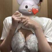 今日子(きょうこ) ❤️お礼6/12❤️ エクレア上野御徒町　天然貴姉乳舐手淫店
