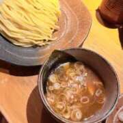 ヒメ日記 2026/06/07 21:21 投稿 モクレン 飾窓