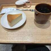 ヒメ日記 2026/06/18 06:49 投稿 れいこ 逢って30秒で即尺