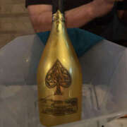 この 先日は指名で一緒に飲んでくださった LAVISH(ラヴィッシュ)