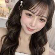 天音なな おはようございますー♡ななです！フォローおねがいします🥺 下半分はひみつのエステ