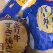 ひなこ ついに手を出してしまった、、🐇🌕 エマニエル秋葉原