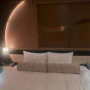 ヒメ日記 2026/08/08 01:32 投稿 星海るる 断りきれない美人マッサージ嬢たち