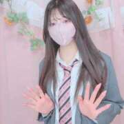 しおり 【動画】動くしおり💞 E+アイドルスクール新宿・歌舞伎町店