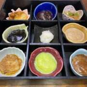 ましろ 出勤中！ ぽっちゃり巨乳素人専門店ぷにめろ八王子店
