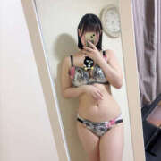 あいす えろすぎるカラダ 🔞👯‍♀️ SEXIS-セクシーズ-