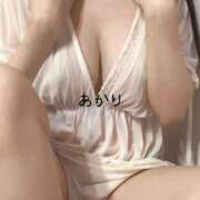 明浬(あかり) レアな出勤！ エクレア上野御徒町　天然貴姉乳舐手淫店