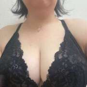 まき 出勤 性腺熟女100％本店（デリヘル市場）