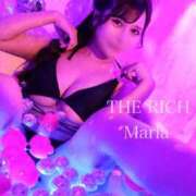 Maria 脚の隙間に…?? THE RICH