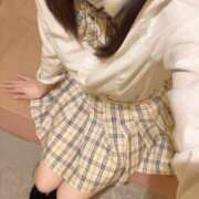 しずく 今日の制服💘 エンジェルハンズ