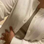 ヒメ日記 2026/08/15 10:10 投稿 もも 裏垢女子寮