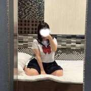 もあ【ロリ巨乳美少女規格】 遊んでくれたら…♡ レンタル美少女～堕とされた優等生～五反田店