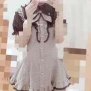 風和 よつば 🐰登校してます‎🤍 しゃせきょっ!XX教育される制服女子たち