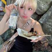アクア 🥹予約してね The White（ザ ホワイト）