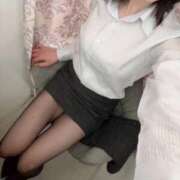 宮下　結衣 ありがとうございました🤍 OLピンクコレクション
