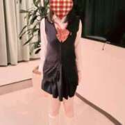 ド素人ドM変態かおるちゃん 制服プレイしませんか😘💞 ロイヤル　アテンダー