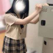 ヒメ日記 2026/07/10 23:33 投稿 日向 あおい 妄想する女学生たち 梅田校